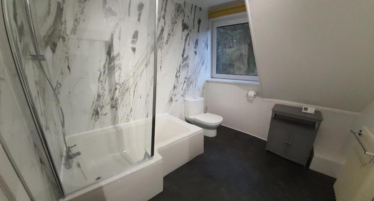 Skye Picture House Otel Broadford  Dış mekan fotoğraf